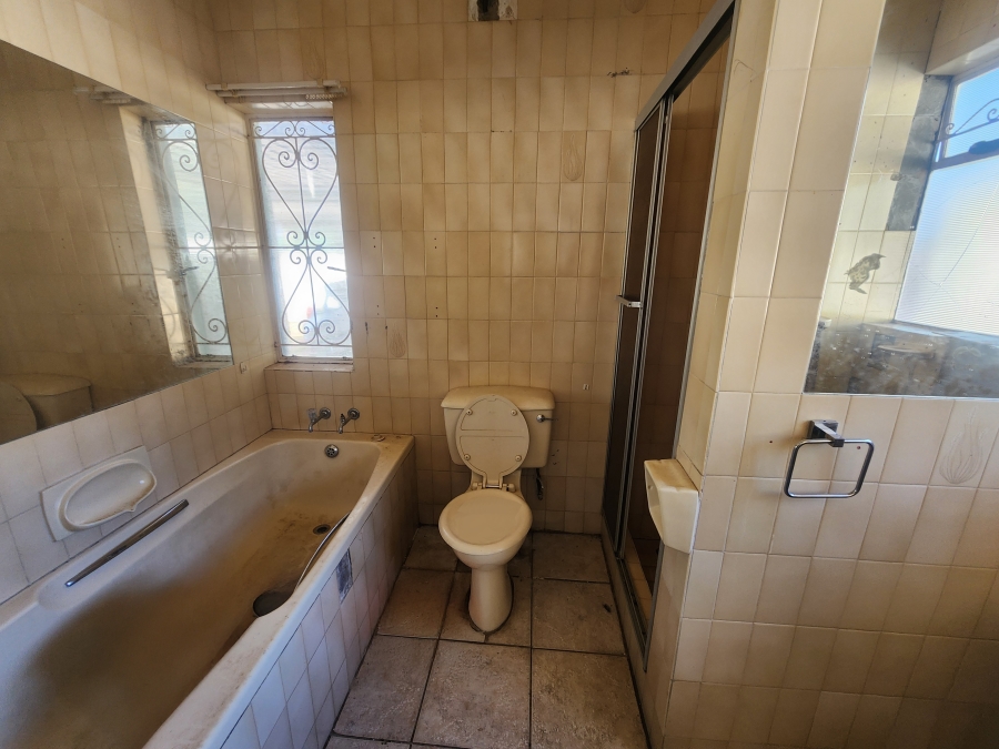 13 Bedroom Property for Sale in Doorn Free State